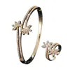 Pulsera Anillo Set Flor Doble Cristal Brillante Incrustación Zirconia Joyería de Mano Versátil de Moda Elegante de Gama Alta
