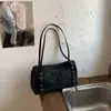 2026 Bolso Tote Grande de Nuevo Estilo Coreano para Mujer, Bolso de Hombro Versátil y de Moda con Colgante de Oso Lindo, Adecuado para Viajar al Trabajo y Llevar Cosas