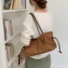 Bolso tote retro de gamuza estilo Maillard, gran capacidad, modelo para mujer, nueva colección de otoño 2026, adecuado para ir al trabajo