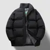 Nueva chaqueta deportiva de invierno engrosada para hombre, tendencia de moda, cuello alto, manga larga, chaqueta acolchada de algodón, cálida y cómoda, chaqueta acolchada de algodón para el ocio