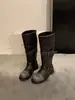 2025 Nuevas Botas de Caballero Retro Coreanas Desgastadas para Mujer con Hebilla de Cinturón, Botas de Caña Media con Suela Gruesa, Botas de Nicho