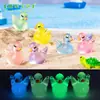 Paisaje en miniatura más vendido transfronterizo, linda figura de cisne que brilla en la oscuridad, decoración DIY, accesorio de bolsa sorpresa, mini adorno