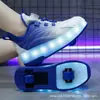 Venta al por mayor transfronteriza de Zapatos Eléctricos Luminosos con Luces LED para Niños y Adultos, Patines con Ruedas Giratorias y Botones