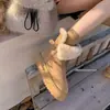 Botas de Neve Cinzas Femininas Cano Médio 2026 Inverno Novo Estilo Solado Grosso Aumenta Altura Engrossado Forrado com Veludo Quente Dobrável Sapatos de Algodão Nordeste
