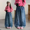 Pantalones de Pierna Ancha de Mezclilla con Graffiti para Niñas Estilo Coreano, Ropa de Otoño para Niños Medianos y Grandes, Nuevo Estilo Primavera y Otoño, Modernos Pantalones de Mezclilla para Niños, Tendencia