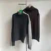 Imprescindible de Diseño de Nicho Suelto Abertura Lateral Contraste de Lana Delantero y Trasero Suéter Grande Moderno y Versátil Longitud Media Mangas Largas