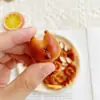 Brinquedo Comida Miniatura Simulada Água Alcalina Pão Baguete Creme Cola Resina Acessórios DIY Bolo Casa de Bonecas Decoração de Mesa