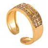 Anel de Aço Inoxidável Mais Vendido no Exterior, Anel Fundido Estilo Correia com Diamantes, Fashion e com Sensação de Alto Padrão, Joia de Aço Titânio Banhada a Ouro 18K