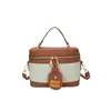 Bolsos de diseñador de nicho para mujer, moda casual y moderna de primavera/verano 2026, bolso cruzado, bolso de mano tipo cubo para mujer