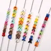 26 Cuentas de Alfabeto Aleación Pintura en Spray Letras Cuentas Cuentas para Hilo Hecho a Mano DIY Cadena para Teléfono Colgante Accesorios de Joyería