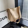 Bolso Cubo Súper Popular para Viajes de Primavera y Verano para Mujer 2026 Nuevo Estilo Bolso de Mujer de Cuero PU Bolso de Hombro Cruzado de Gran Capacidad de Alta Gama