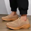 Novos tênis de caminhada masculinos de tamanho grande ultraleves para uso externo, respiráveis para caminhada e fitness, tênis esportivos casuais estilo barefoot da moda para homens