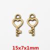 Accesorios de joyería de aleación vintage DIY colgante de collar de llave de bronce antiguo ventas directas de fábrica