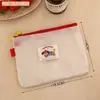 Bolsa de almacenamiento de cuadrícula estilo perrito salchicha inspirada en ins, linda bolsa portátil de doble capa para viajes para artículos de tocador y maquillaje de niñas