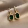 Pendientes pequeños de esmeralda para mujer, elegantes pendientes de celebridades de Internet, nuevos pendientes retro sencillos de moda 2023, broche de plata 925