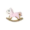 Alfinete de Colarinho Vermelho Zodiaco da Moda Tendência com Design Little Pony para o Ano do Cavalo, Broche de Strass para Festivais e Ocasiões Criativas