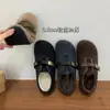 Versão de Lã Macia~Sapatos Birkenstock de Lã com Solado Grosso e Forro de Fleece para Mulheres, Sapatos de Algodão Quente para Outono e Inverno Cinza, Sapatos Mary Jane Peludos de Solado Plano