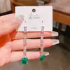 Déjame deslumbrarte con los mismos aretes de borla de circón verde pavo real de alta calidad y ecológicos para mujer, aretes de alta gama y exquisitos