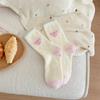 Meias de veludo australiano rosa para mulheres outono e inverno engrossadas meias quentes de comprimento médio estilo japonês desenho animado listrado meias de pelúcia fofas para mulheres
