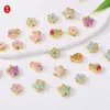 Novas contas espaçadoras estilo chinês antigo de esmalte dourado com flor de pessegueiro, peixinhos e pentagrama. Acessórios de joias DIY estilo chinês tradicional para pulseiras e colares