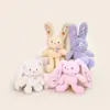 Nuevo Estilo Floral Conejo Dibujo Animado Peluche Llavero Colgante Divertido Mochila Escolar Colgante Pequeño Regalo Venta al por Mayor