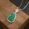 Collar de Calabaza de Jade Verde Estilo Chino Retro Sentido de Alta Gama Doble Bendición Cadena Versátil para la Clavícula