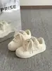 Zapatos Blancos de Suela Gruesa Dopamina Zapatos de Tabla Estrella para Mujer 2026 Verano Otoño Versátiles Zapatos Casuales Zapatos de Pan ins Zapatos de Moda