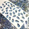 Celebridade da Internet TikTok Little Red Book Explosões Plana Especial Formato Nail Art Azul Claro Cor Mágica Ponta do Dedo Joia de Diamante Misto Diamante Decorativo