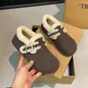 Zapatos Birkenstock 2025 Suela Gruesa Bordados Invierno Peludos Nuevos Encaje Zapatos de Algodón para Mujer Cálidos De Una Pierna Elevadores Forro Polar