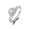 Anillo de Diamantes de Lujo Ligero Caliente Transfronterizo para Mujer Moda Clásico Anillo de Seis Garras Un Quilate Anillo de Boda Anillo Ajustable para Pareja
