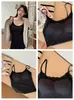 Colección de otoño e invierno: Bralette de lana de roca a rayas color crema con ribete de encaje y tirantes finos, un camisole a rayas para mujer con un hermoso diseño en la espalda, perfecto para usar en capas