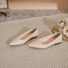 2026 Novo Estilo Sapatos Femininos Franceses de Salto Baixo Bico Fino Corte Baixo Couro Macio Não Abrasivos Gentis Planos Versáteis