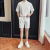 Verano 2026 Nuevo Estilo de Lujo Ligero para Hombre Delgados de Manga Corta Casual Pantalones Cortos de Cinco Puntos Cómodos de Color Sólido