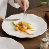 Prato Branco de Cerâmica de Fábrica Prato de Jantar Doméstico Simples Alta Qualidade Prato para Bife Pancagliette Prato de Disco Plano de 10 Polegadas