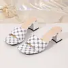 Pantuflas de Punta con Tacón Alto Transfronterizas Europeas y Americanas para Mujer Dropshipping Talla Grande 2026 Tacón de Aguja Comercio Exterior Europeo y Americano Boca de Pez Al por Mayor Talla Grande