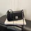 Bolsa de axila nicho estilo francês para mulheres, nova moda outono 2026, bolsa quadrada pequena versátil, bolsa transversal casual para o dia a dia