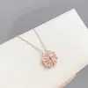 Collar de corazón con microincrustaciones de diamantes completos, trébol de cuatro hojas de corazón a corazón, cadena para la clavícula de moda para mujer, cadena para el cuello creativa plegable de amor de dos usos