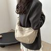 Bolso de Hombro Simple Transfronterizo para Mujer 2025 Nueva Moda Casual para Desplazamientos Bolso Tote Cruzado para Mujer Comercio Exterior