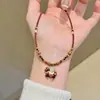 Collar con Colgante de Caballo de la Suerte Esmaltado en Resina y Perlas de Piedra Natural para Mujer Cadena de Clavícula de Gama Alta Exquisita Nicho Año del Caballo