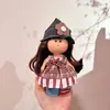Nuevo Mini Muñeco de Papa de 14 cm Ropa Set de Vestir Muñeca Mia Española Faldas Overoles