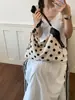 Bolsa de Bolinhas Super Popular Estilo Coreano para Mulheres 2026 Nova Bolsa Versátil de Ombro/Sob o Braço Mochila de Grande Capacidade Bolsa Simples para o Dia a Dia