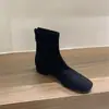 Botines cortos para mujer, botines sencillos para primavera/otoño, nuevo estilo 2025, versátiles, simples, con tacón grueso, gamuza, botines de estilo coreano, botines ajustados
