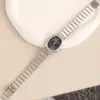 Reloj de pulsera de acero con juntas de bambú, caja ovalada, números arábigos