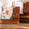 Calendário de Mesa de Madeira 2027 Novo Estilo Calendário Logotipo Personalizado Item Criativo para Mesa de Escritório com Porta-Caneta Calendário Calendário Mensal