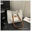 Grande Capacidade para o Dia a Dia 2026 Novo Estilo Bolsa de Mão Feminina Bolsa de Ombro Bolsa Tote Textura Conjunto de Duas Peças Cor Sólida Estética Casual