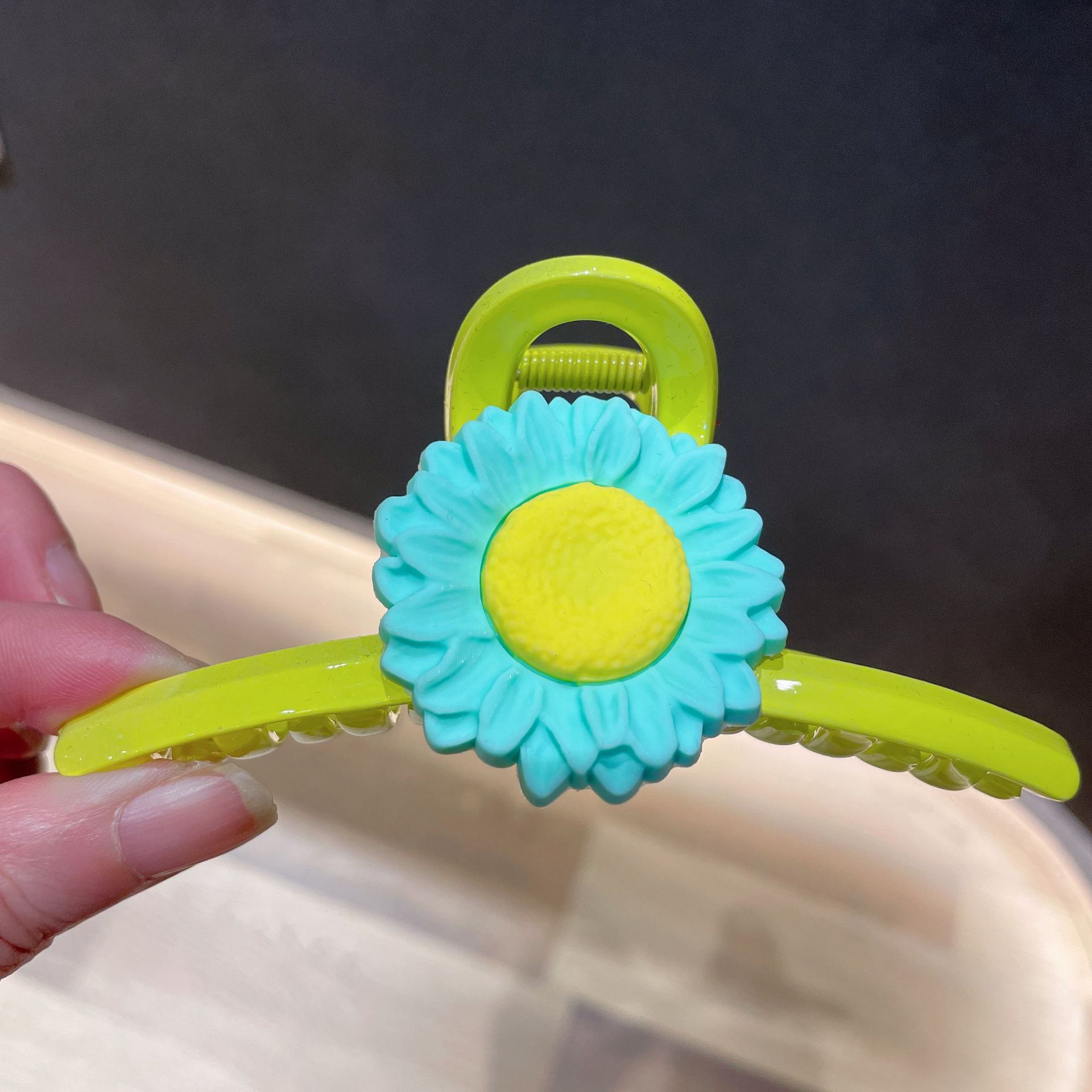 9917ae6059557afdaac3a078efd329