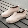 Botas de Chuva Fashion Femininas Adulto Roupa Externa Estilo Coreano Antiderrapante Impermeável Botas de Chuva Cano Curto Bico Baixo Primavera e Outono Boca Rasa Sapatos de Borracha de Trabalho
