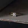 Nuevo Anillo Cuadrado de Zircón Europeo y Americano de Yuhong, Piedra Elegante y Versátil 5*8 Apertura Geométrica Anillo de Moda