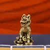Lingote de riqueza de latón Adornos de latón Kirin Adornos de cobre Adornos de feng shui para el hogar y la oficina Fabricantes de artesanías al por mayor