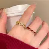 Anillo Abierto de Moneda de Pony Color Dorado para Mujer, Anillo Exquisito de Alta Gama Vintage para el Dedo Índice, Anillo de Diseño de Nicho para el Año de Nacimiento